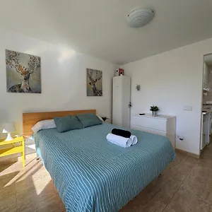 En Calahonda Cerca De Playa Ideal Parejas Apartamento